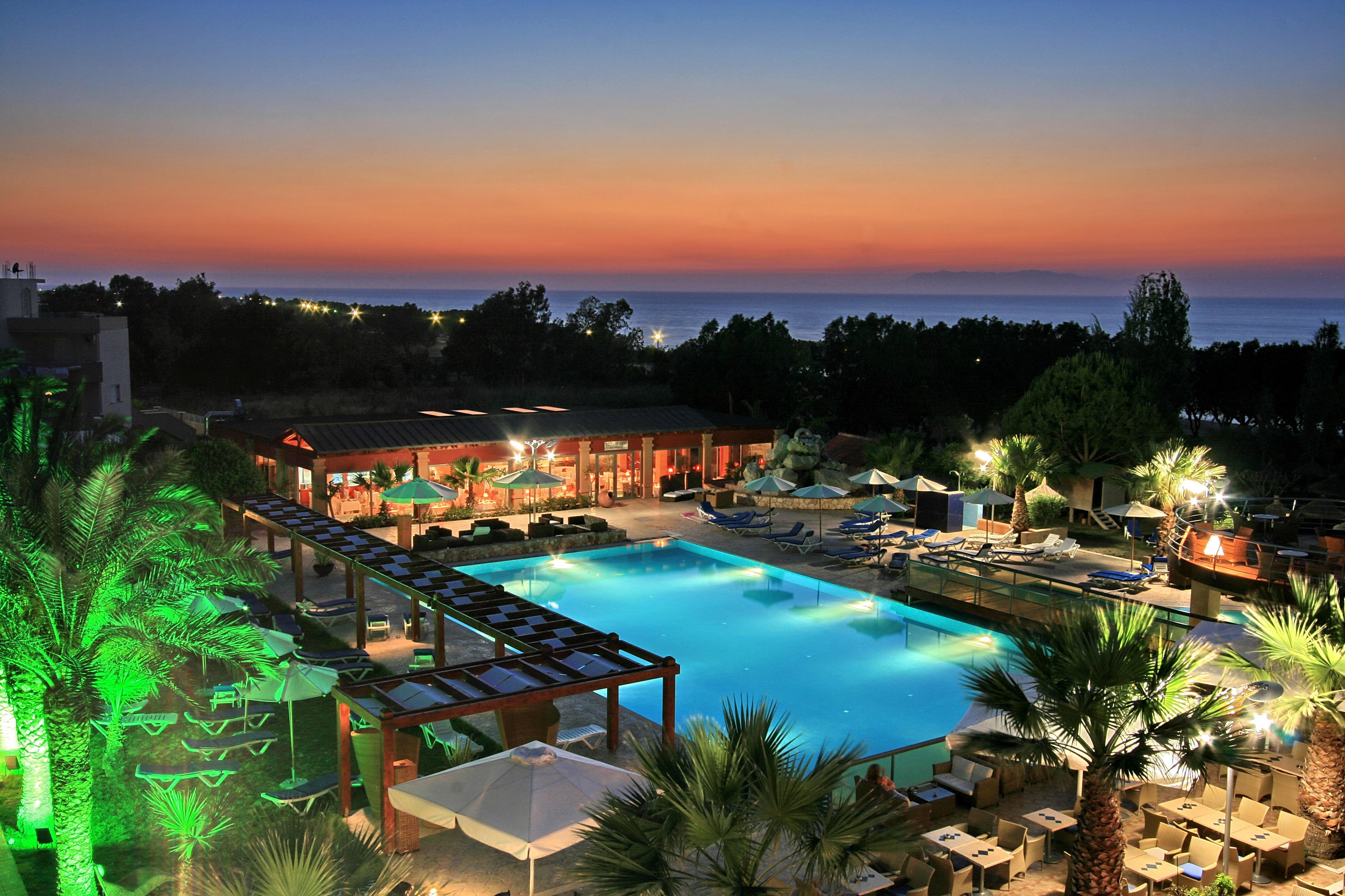 All Senses Ocean Blue Sea Side Resort Kremasti  Exterior photo