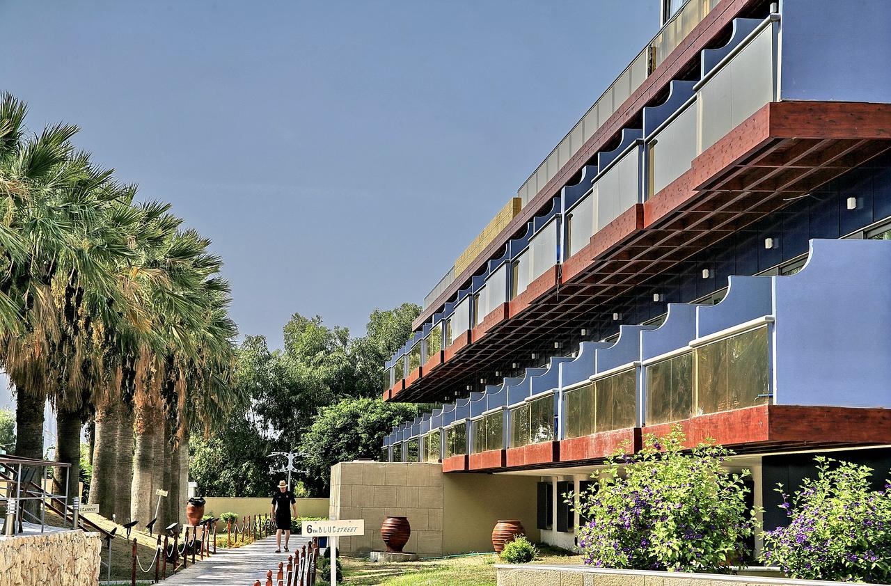 All Senses Ocean Blue Sea Side Resort Kremasti  Exterior photo